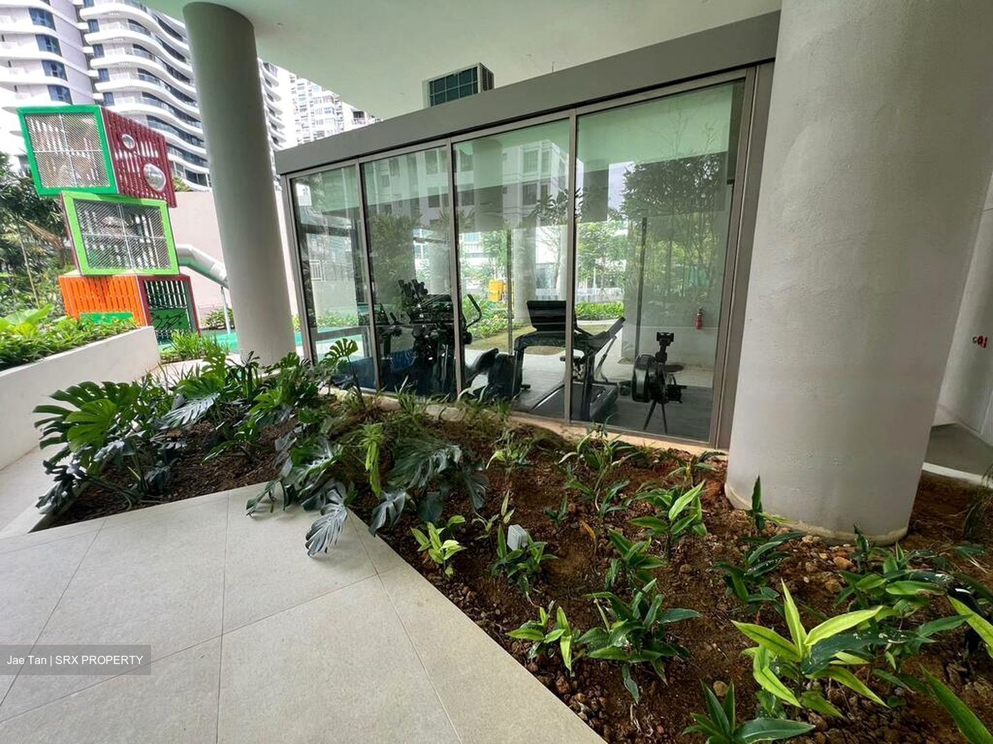 Coastline Residences (D15), Apartment #567516291